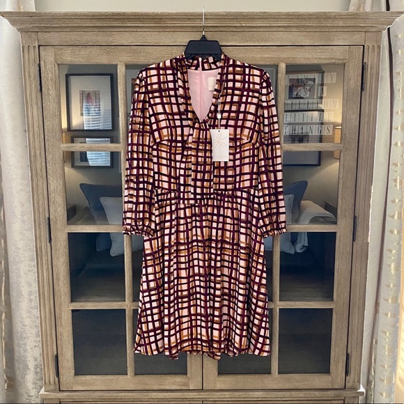 NWT Gal Meets Glam Lindsey Tie Neck Dress 6 - Picture 2 of 9